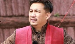 娱乐君吃瓜黄磊是谁呀视频,吃瓜黄磊背后的故事